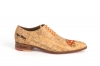 Zapato modelo Jade, fabricado en CORCHO LASCAS PLATA BORDADO PAVO REAL